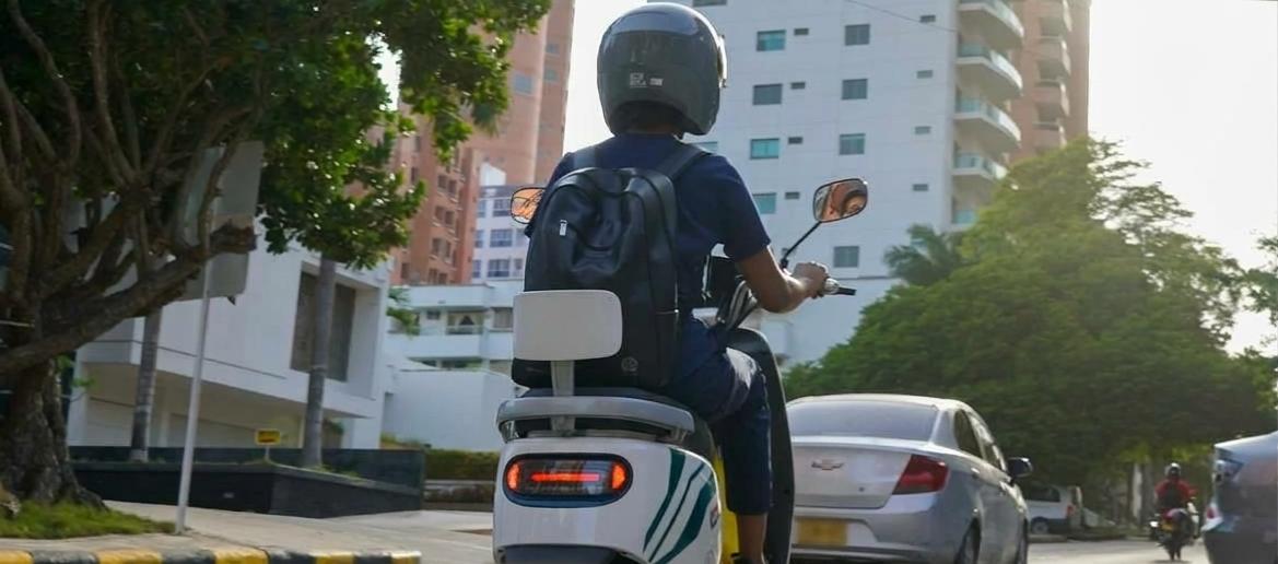 Las bicicletas eléctricas se han convertido en una alternativa de transporte para los ciudadanos. 