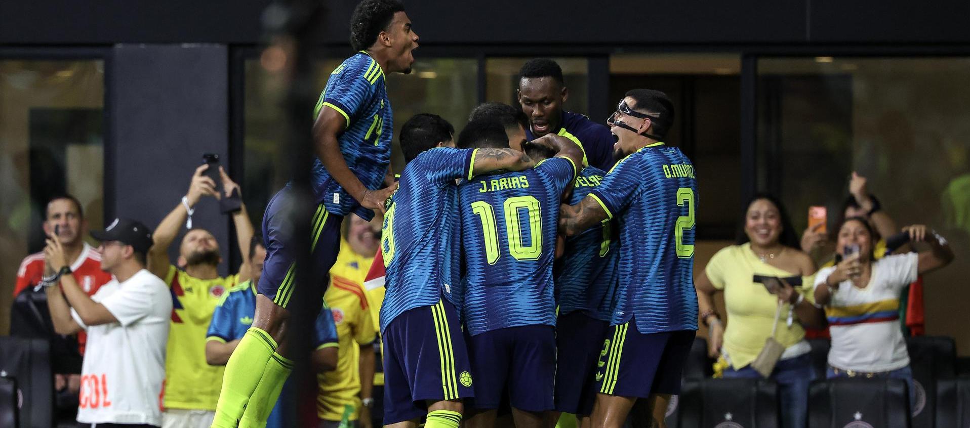 Colombia celebra un gol este martes en el partido amistoso ante Perú 
