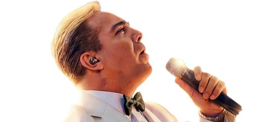 El cantante Cristian Castro