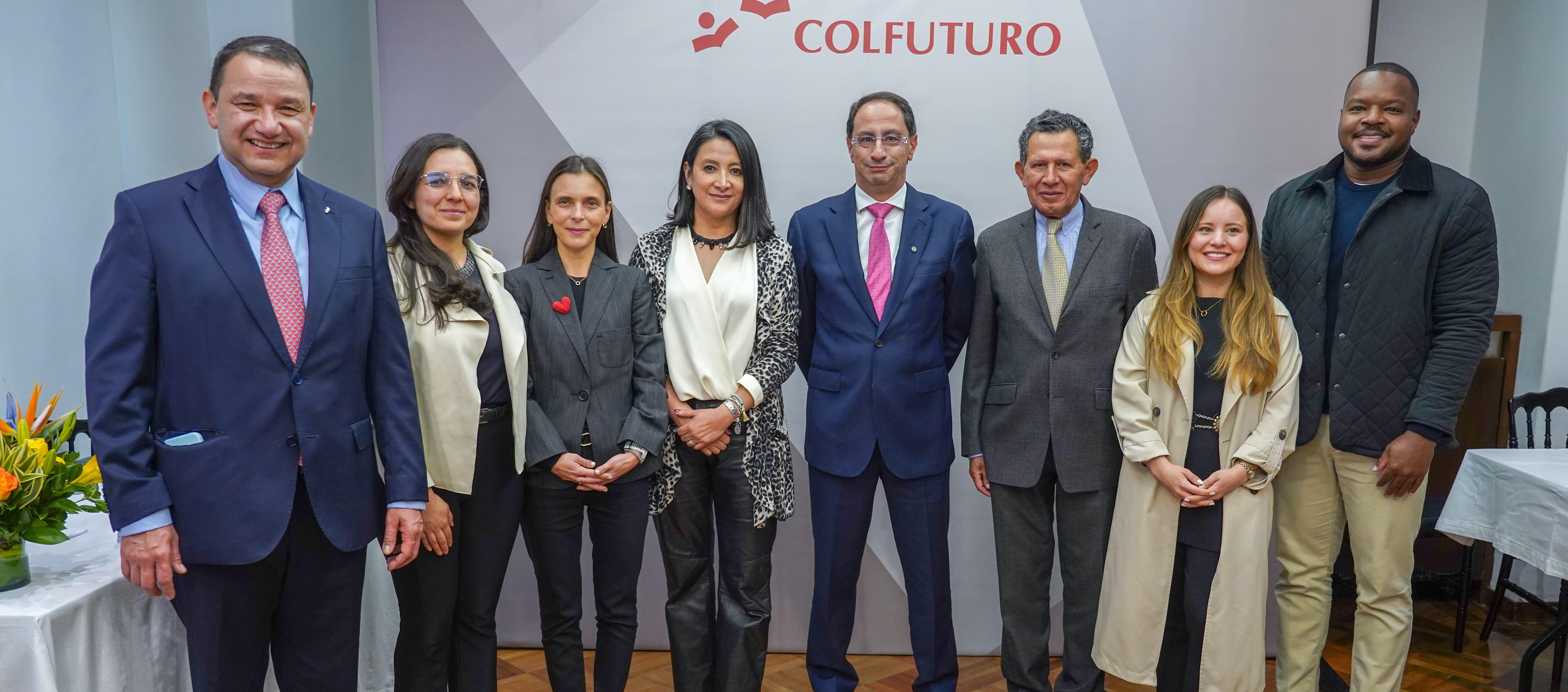 El vicepresidente José Manuel Restrepo en la reactivación de la alianza con Colfuturo.
