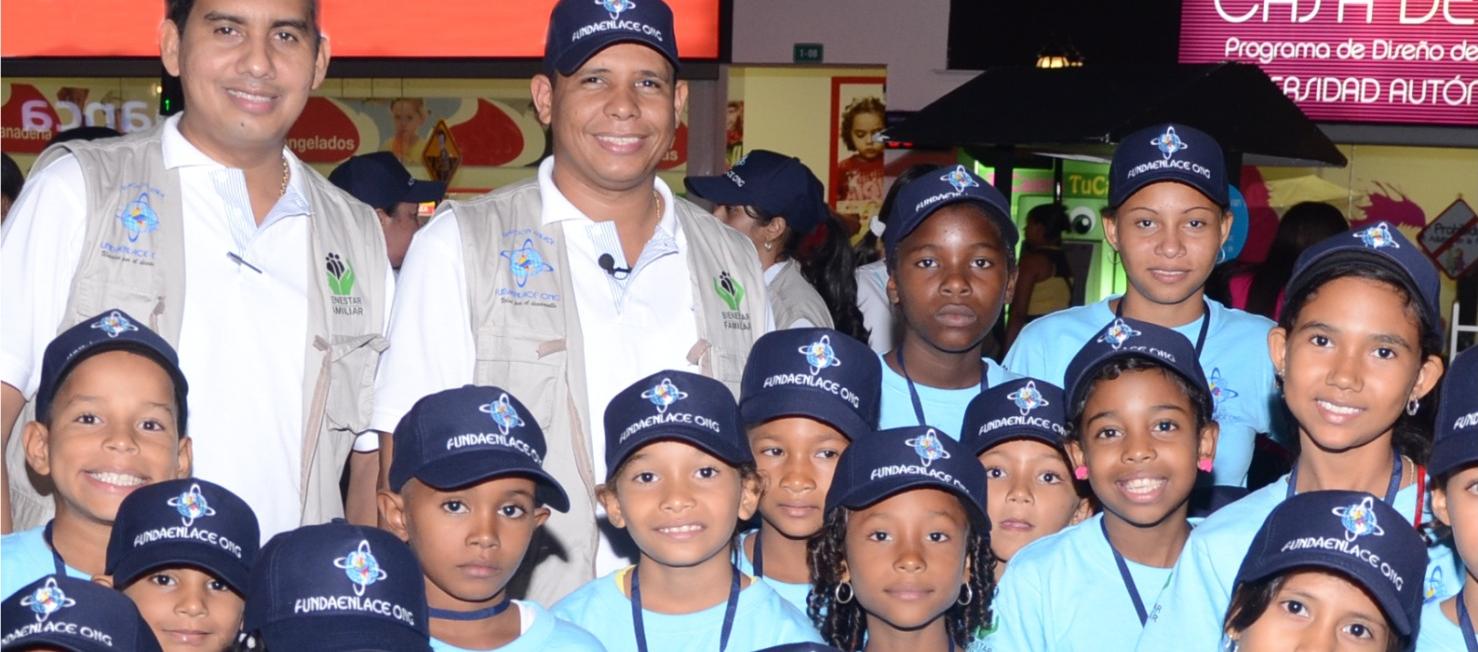 Fundación Enlace en trabajo de campo