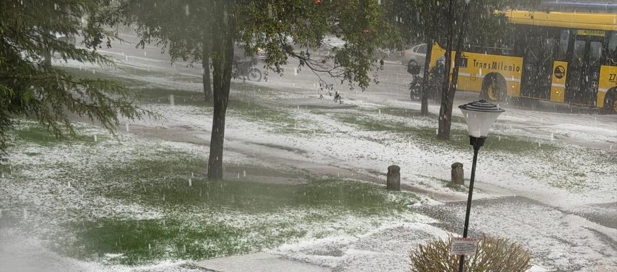 Granizada de esta tarde en Bogotá. 