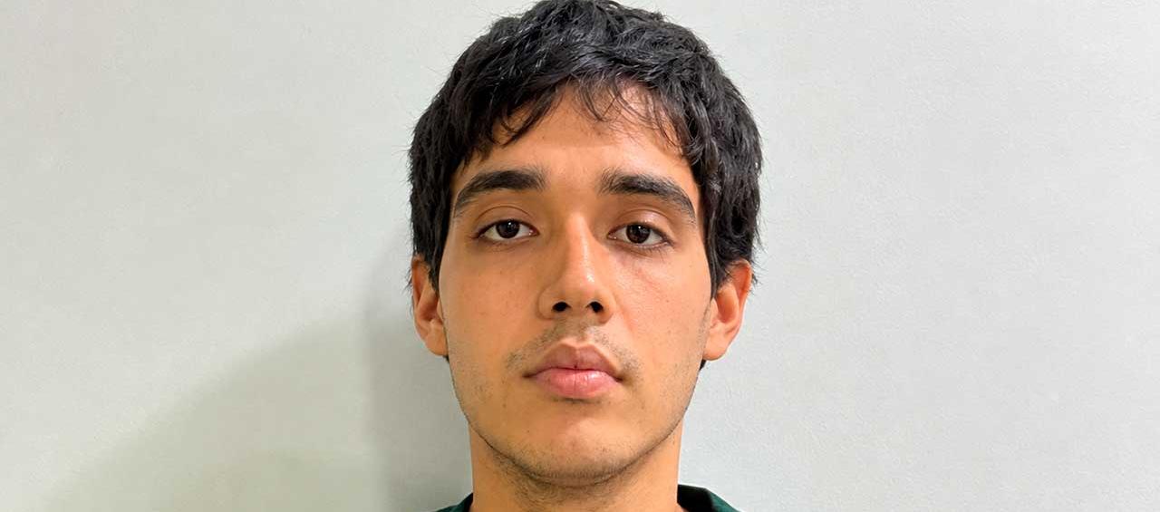 Joven capturado y amenazado por presuntamente amenazar a la Primera Dama
