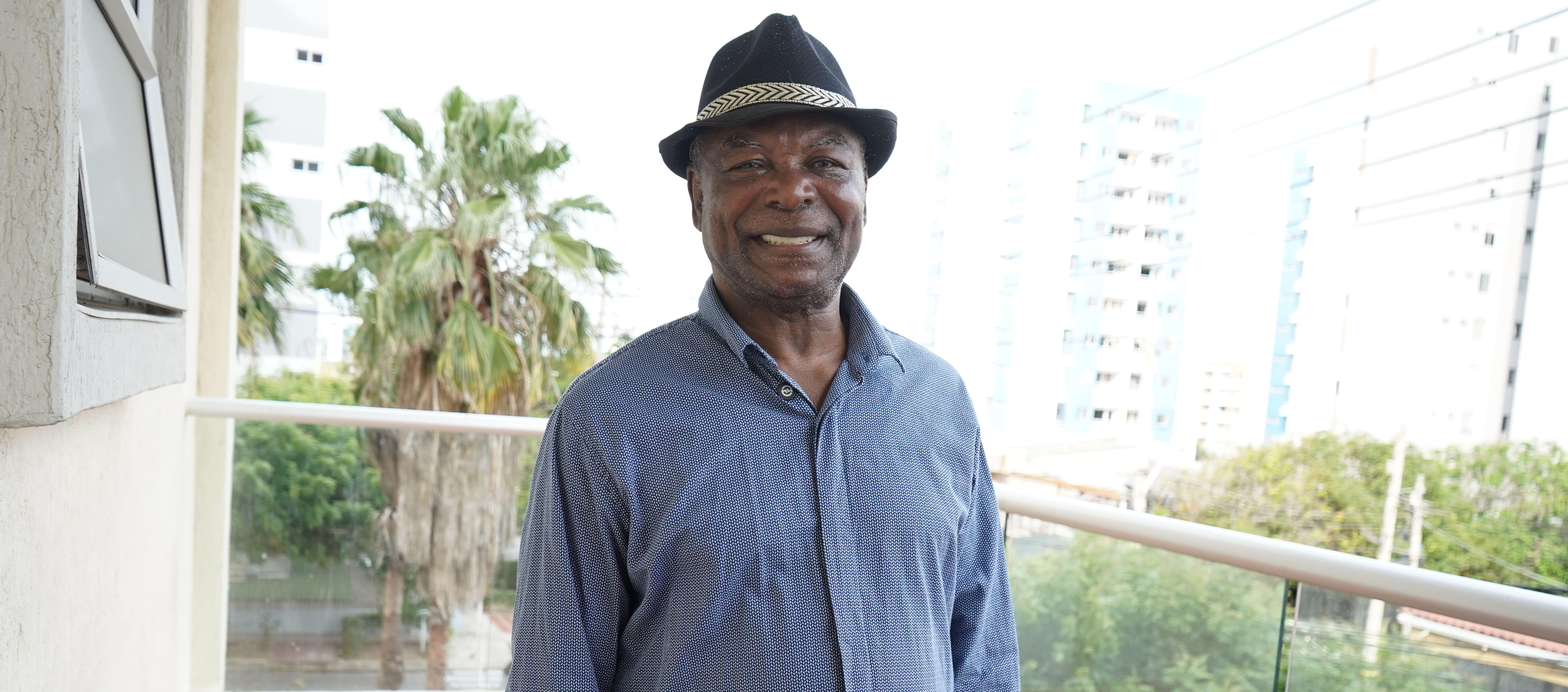 El artista haitiano Mercien Toussaint. 
