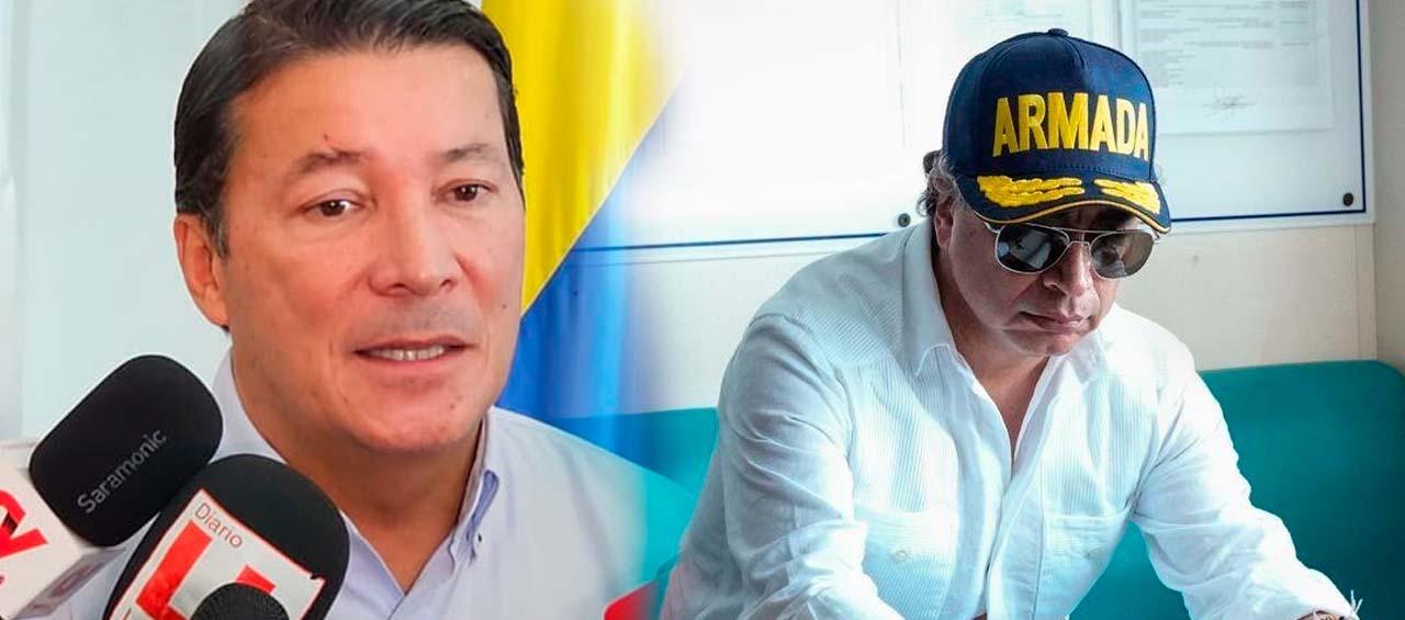 El Registrador Hernán Penagos y el expresidente Gustavo Petro. 