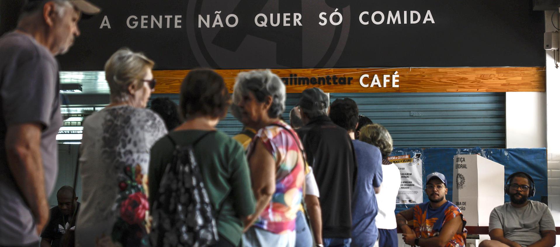 Un puesto de votación en Rio de Janeiro