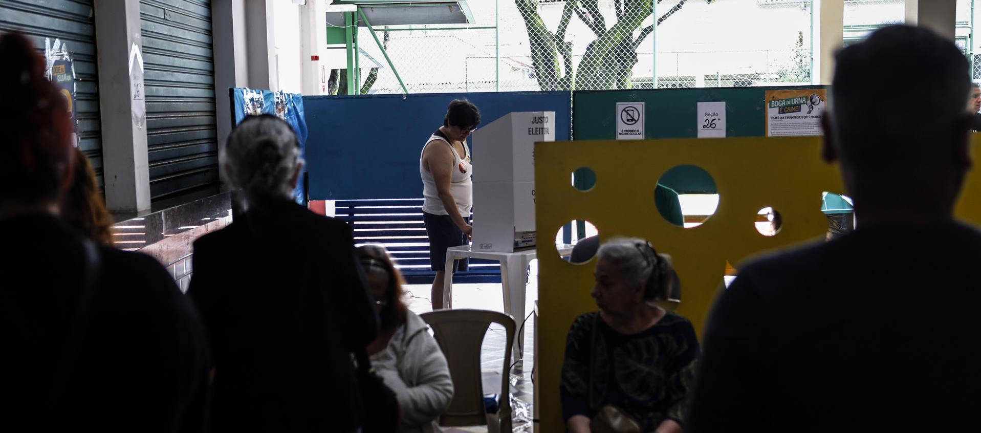 Votación en Brasil.