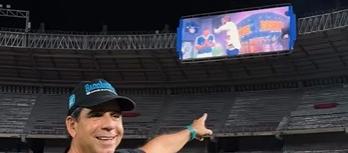 Alejandro Char en el Estadio Metropolitano.