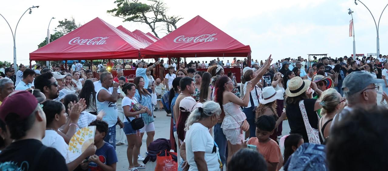 Visitantes de Puerto Colombia durante la semana de receso escolar.