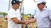 Alcalde de Barranquilla, Alejandro Char, visitando las obras del intercambiador vial de la Circunvalar con carrera 43. 