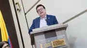 Alirio Uribe, representante a la Cámara