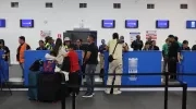 Zona de recepción de pasajeros en el aeropuerto Simón Bolívar. 