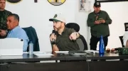 El Ministro de Defensa, Jorge Mora y el Presidente Abelardo De La Espriella.