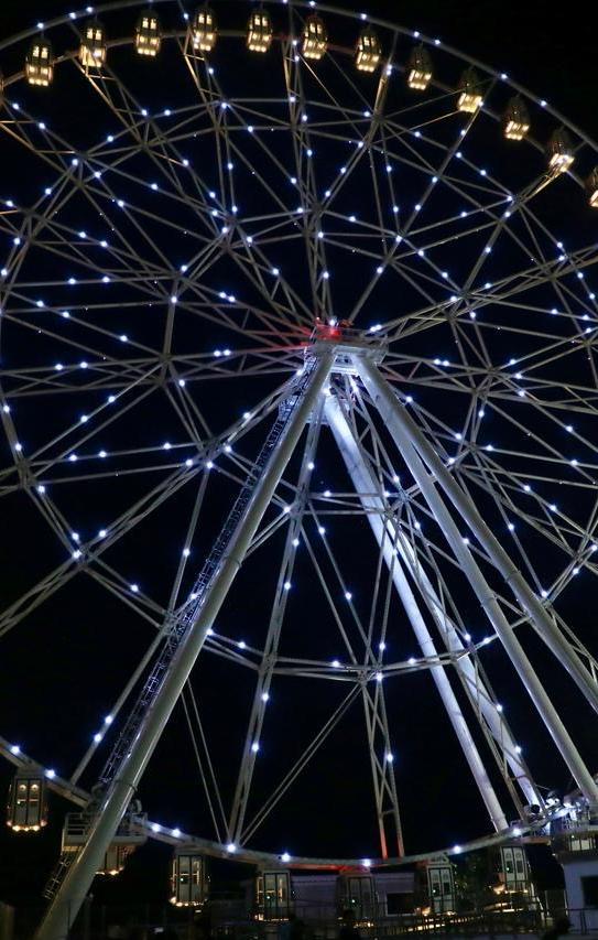 Luna del Río en el Gran Malecón.