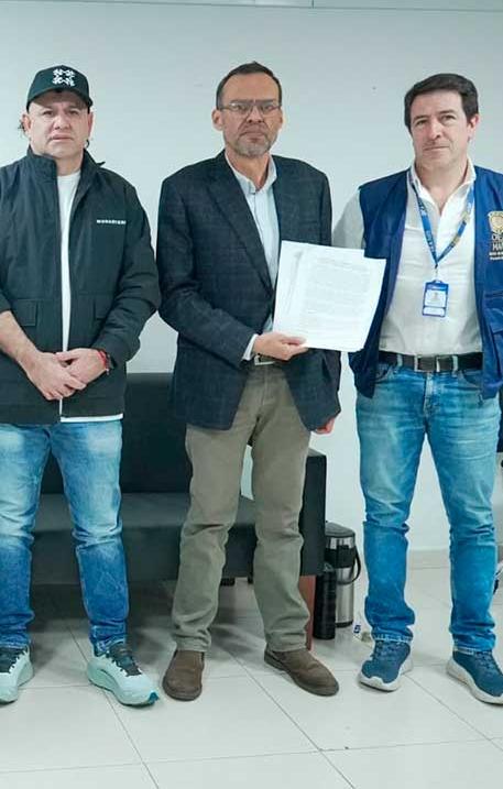 Diálogos de paz entre el Gobierno y las ACSN.