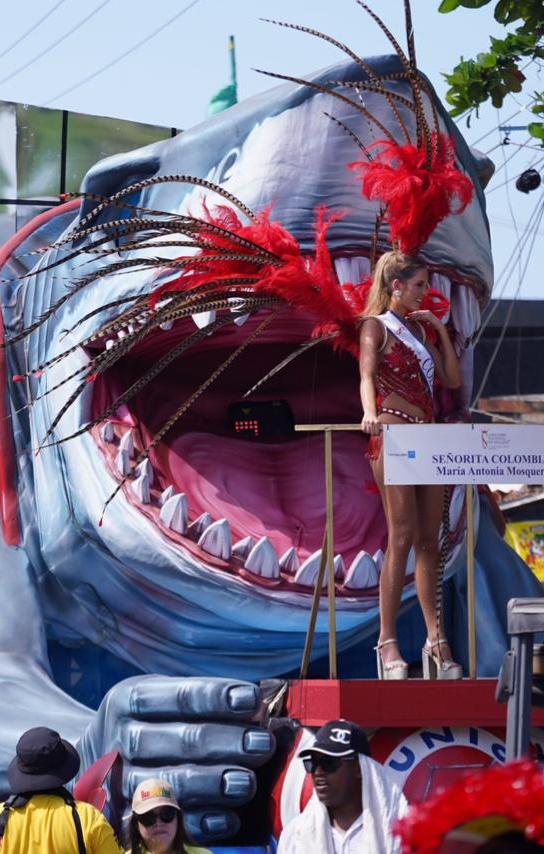 Pasión Tiburona, la carroza de Tecnoglass en honor al Junior de Barranquilla. 