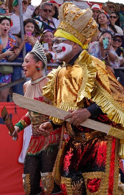 Michelle Char y Adolfo Maury, reyes del Carnaval de Barranquilla 2026.