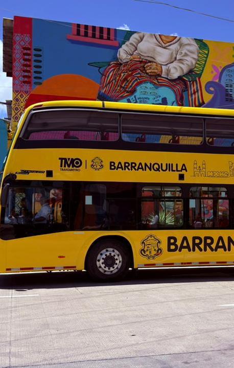 Bus turístico 'BaqTour'.