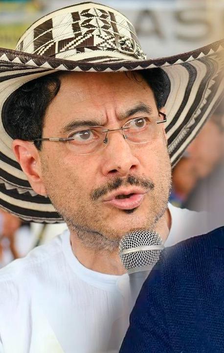 Iván Cepeda, Abelardo De La Espriella y Paloma Valencia.