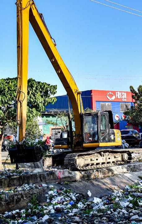 Limpieza de un caño.