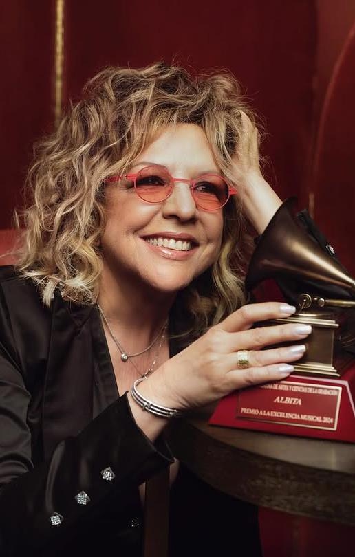 La artista Albita Rodríguez es una de las invitadas al Carnaval Internacional de las Artes.