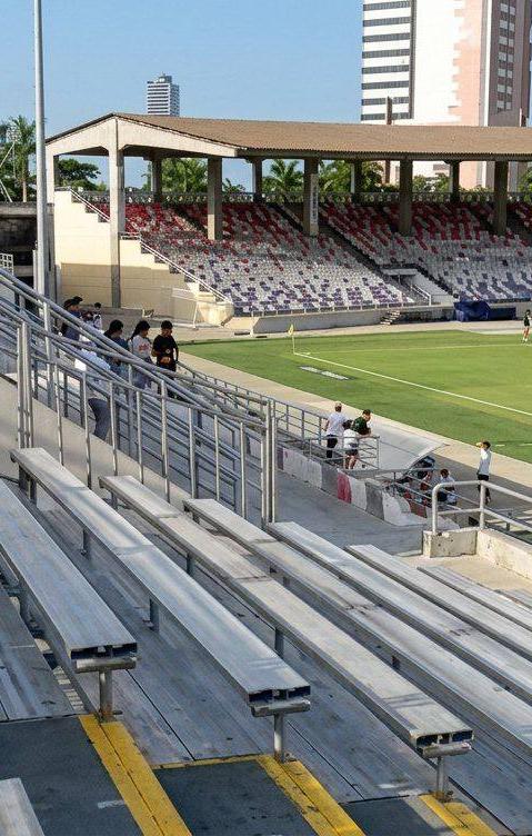 Graderías ubicadas en el sector occidental. 