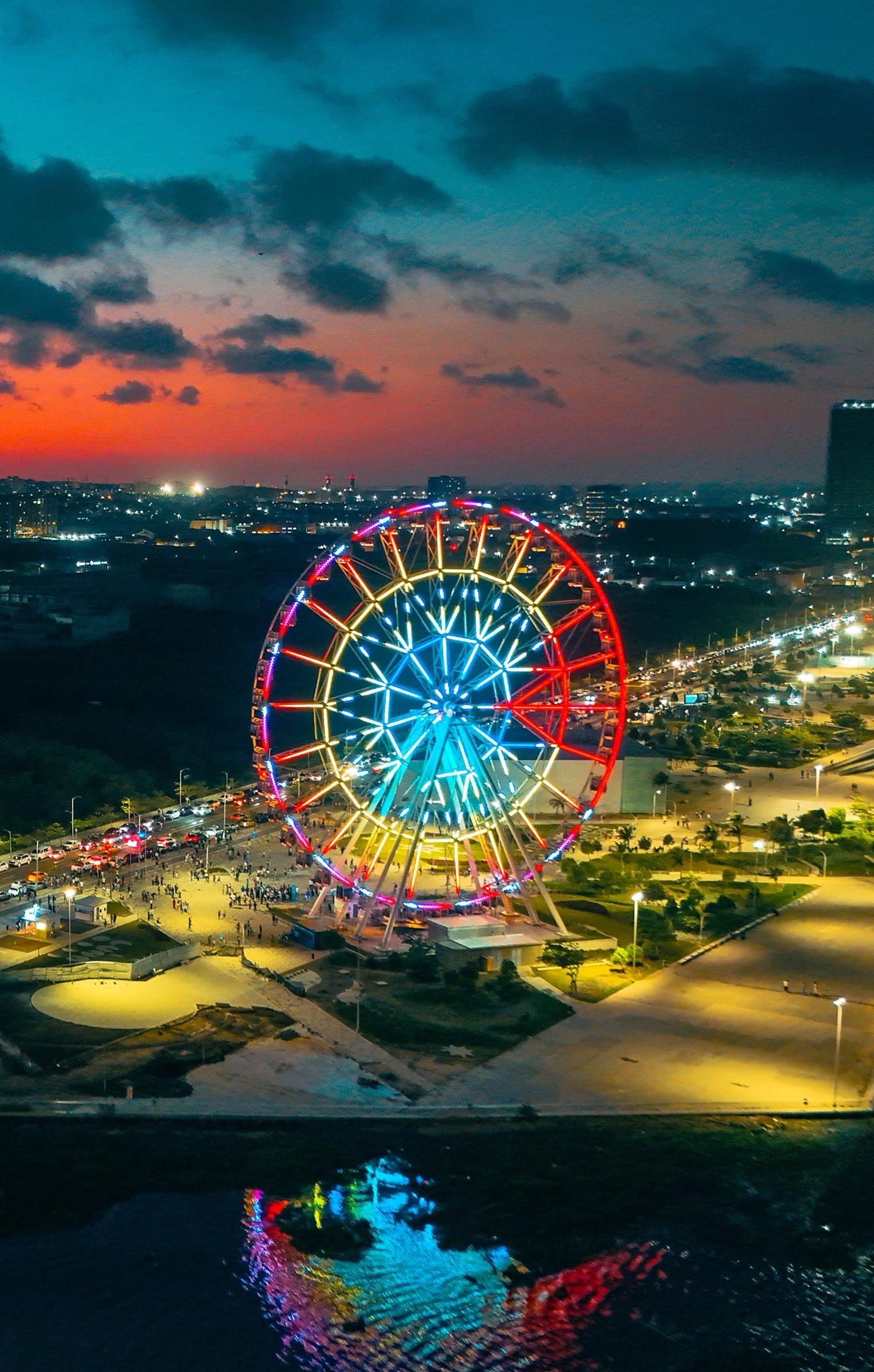 Vista panorámica del Gran Malecón y Barranquilla. 
