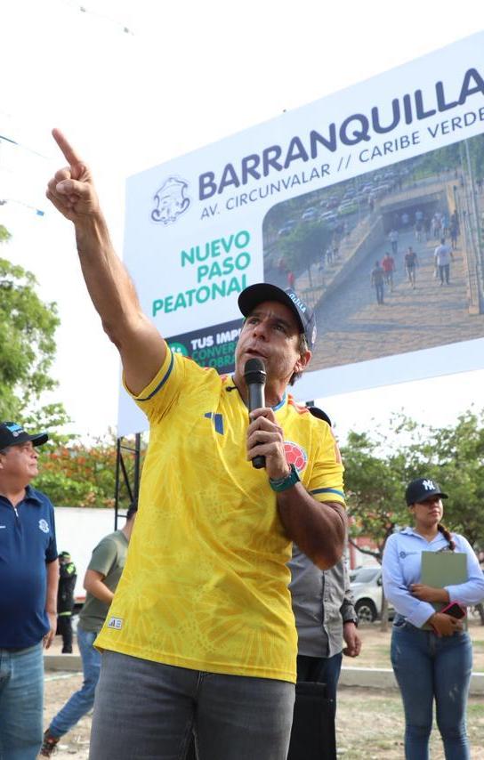 El Alcalde Alex Char.
