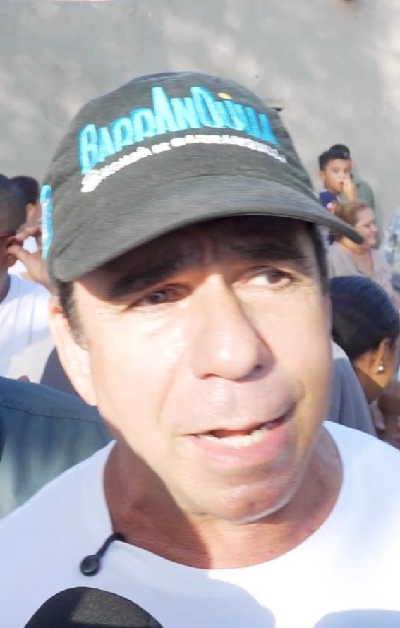 El Alcalde Alex Char.
