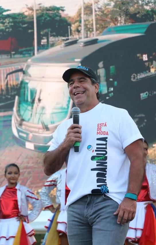 Alcalde Alejandro Char. 