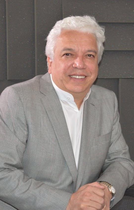 Carlos Alonso Lucio, líder del empalme del próximo Gobierno