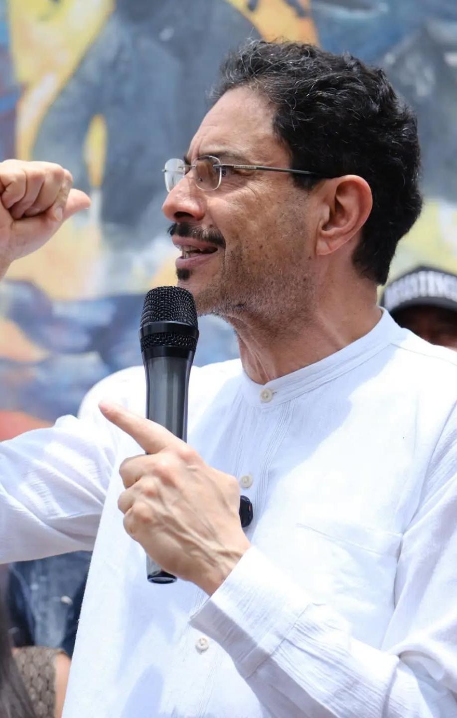 Iván Cepeda.
