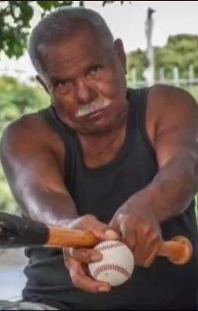 Teófilo Gutiérrez Blanco, exbeisbolista atlanticense. 