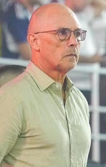 Alfredo Arias. 