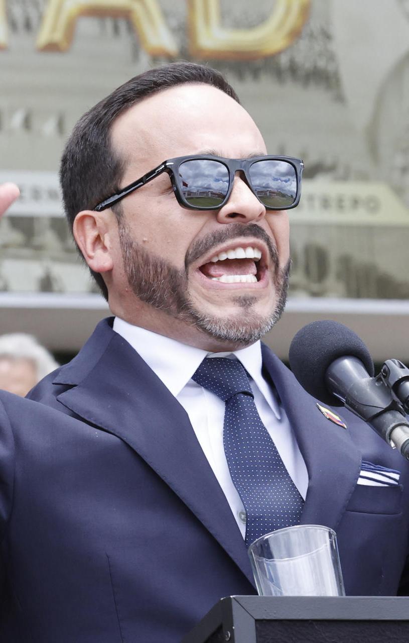 El Presidente Abelardo De La Espriella.
