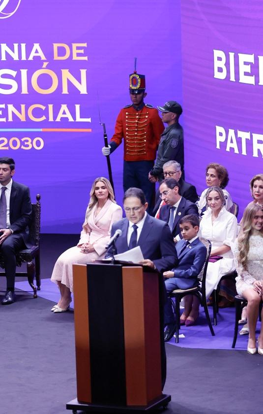 El presidente del Congreso Honorio Henríquez durante su discurso
