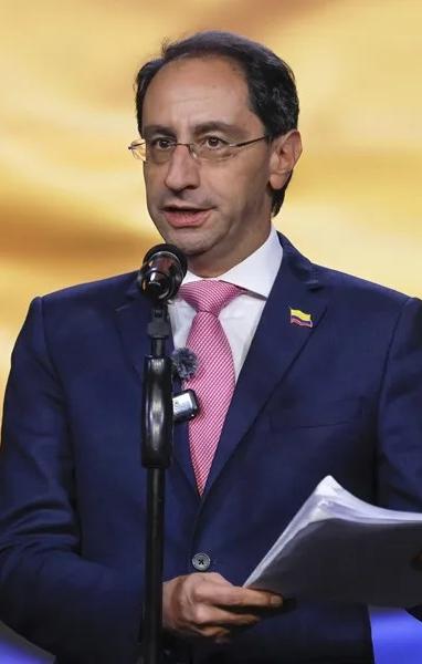 El Vicepresidente de la República, José Manuel Restrepo.
