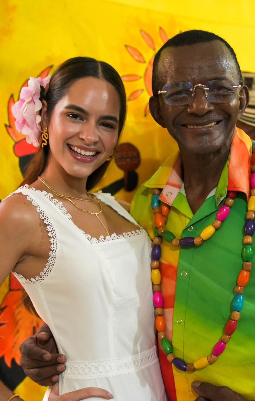 La Reina Salwa Maloof Habib y el Rey Momo Abraham Cáceres. 