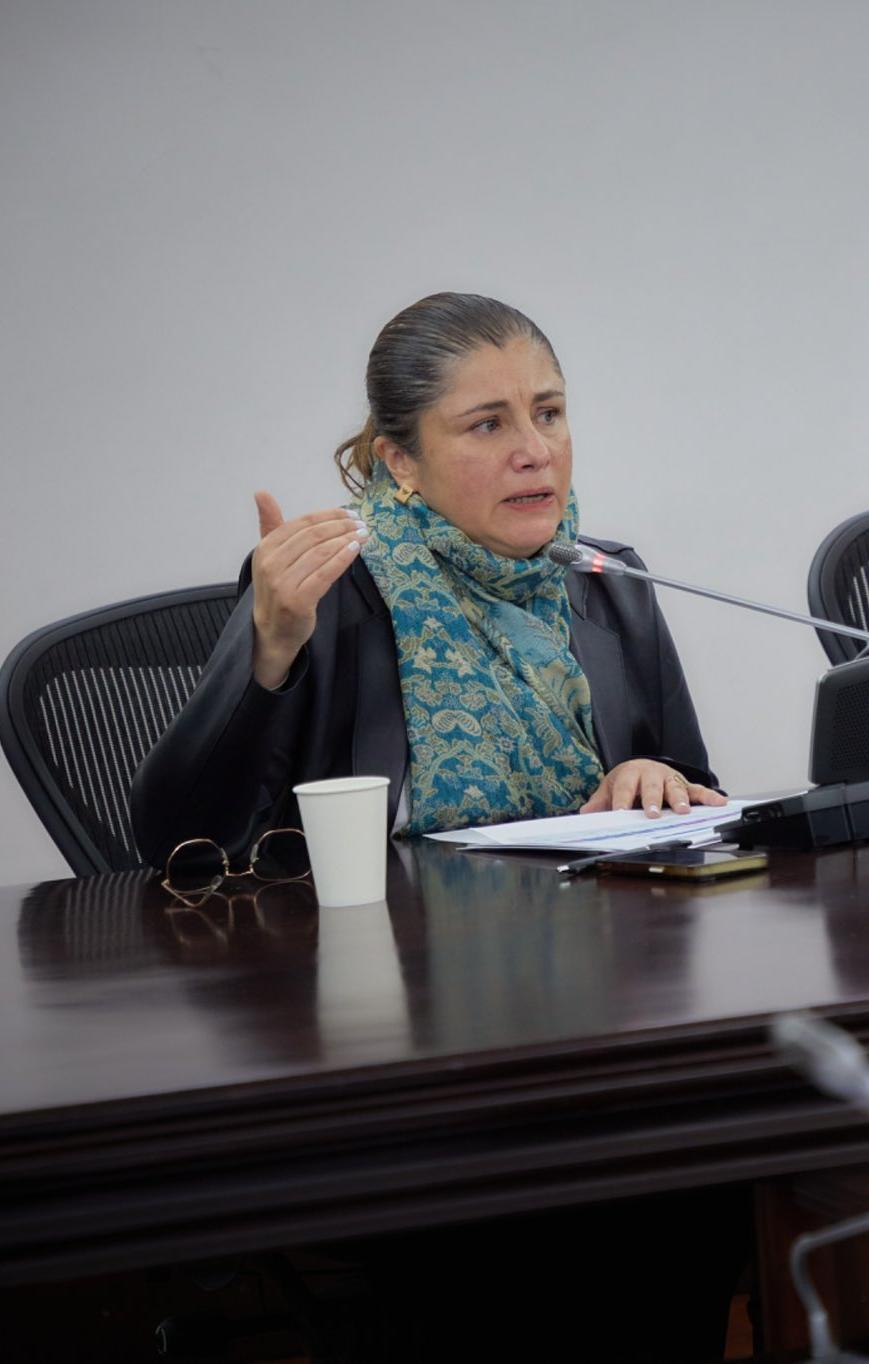 Iris Marín, defensora del Pueblo. 