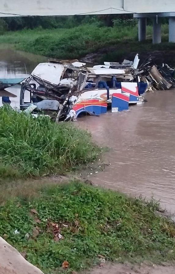 Accidente donde fallecieron cuatro integrantes de la agrupación de Kbeto Zuleta. 