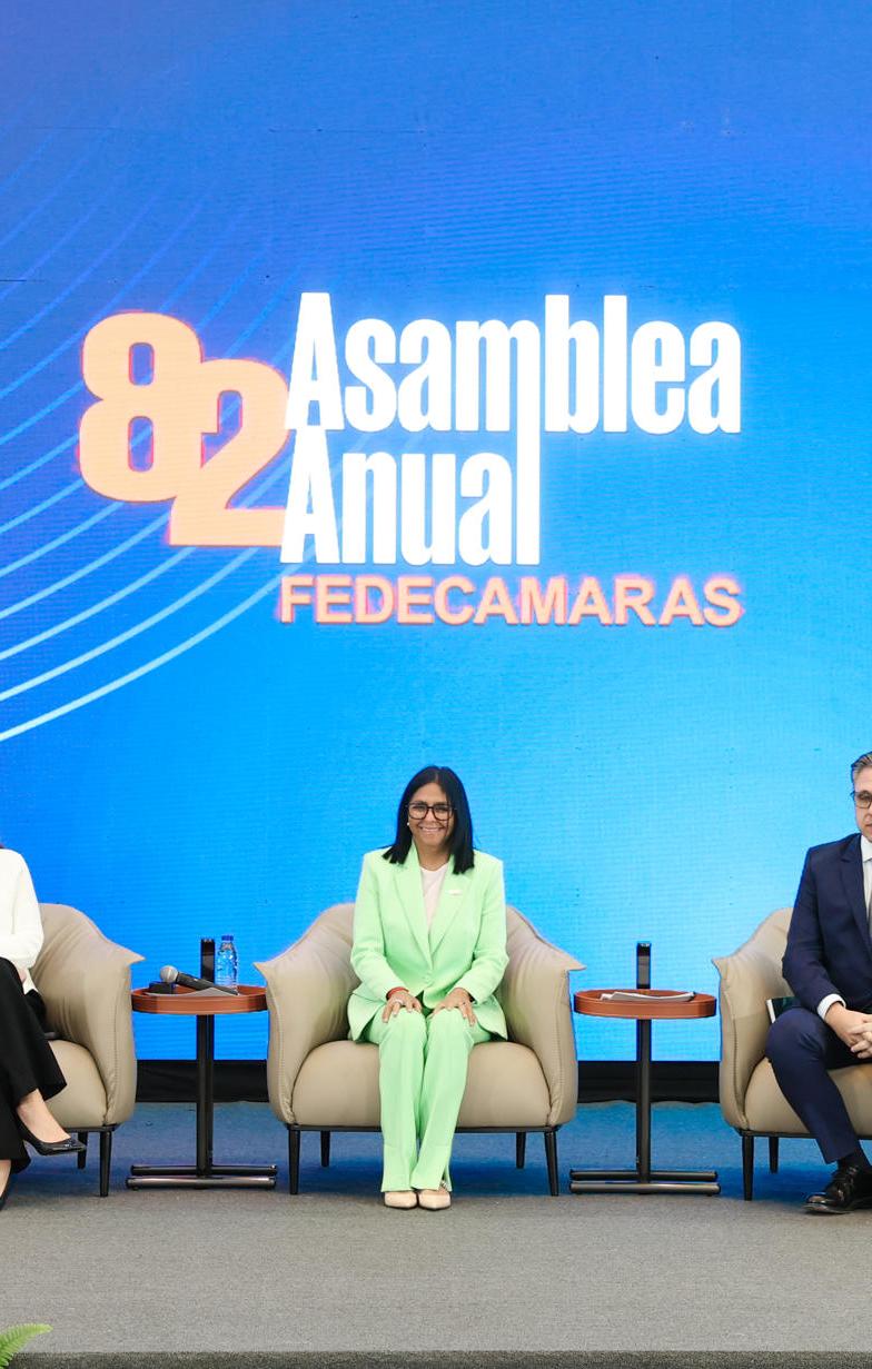 Delcy Rodríguez en la instalación de la asamblea anual de Fedecámaras.