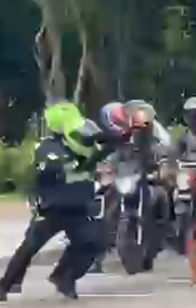 Desalojo de indígenas en la calle 100 con carrera 46.