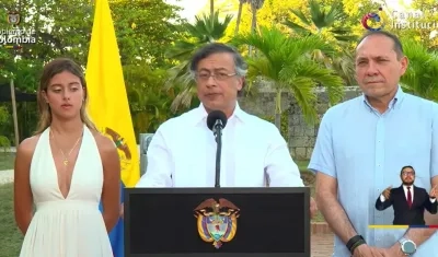 Presidente anuncia incremento salarial para 2026