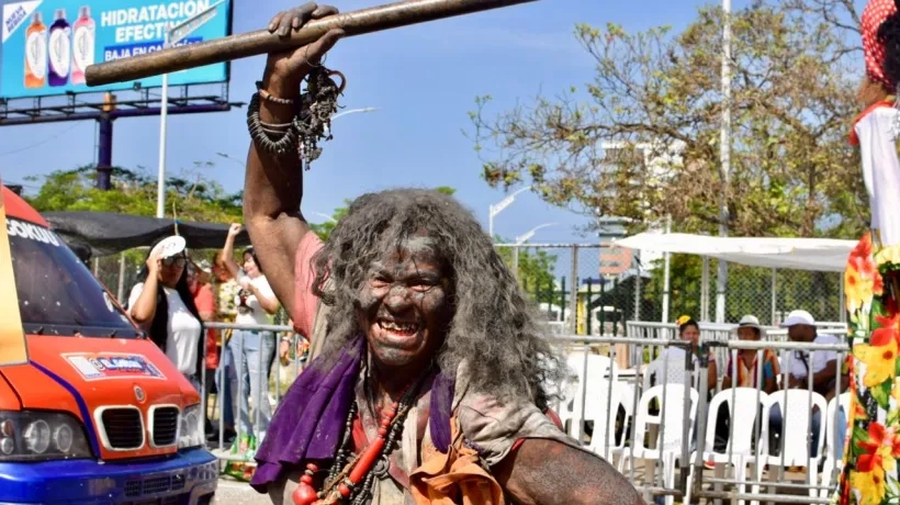 Emiliana Villar, con su tradicional disfraz de loca.