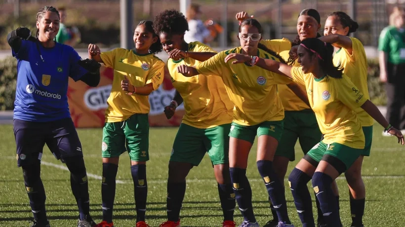 Jugadoras de Brasil en un partido en México. 