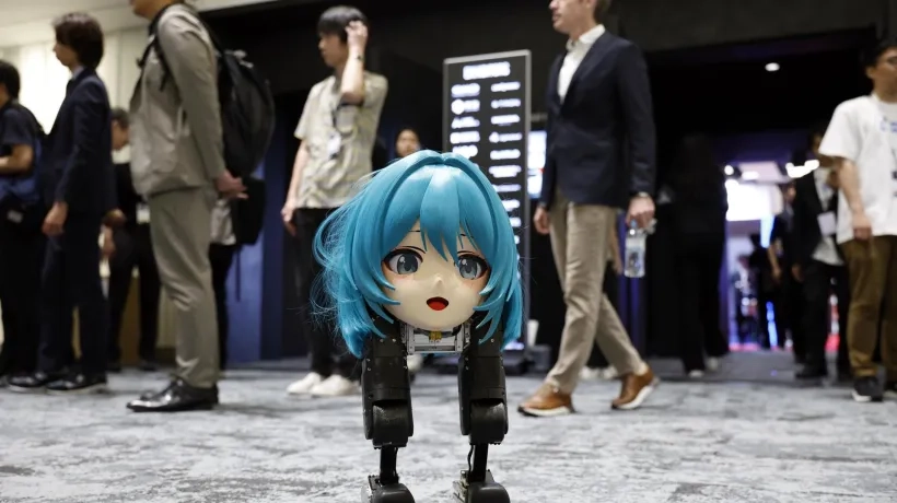  El robot bípedo 'Mini Pi', de la empresa china de robótica High Torque Technology.