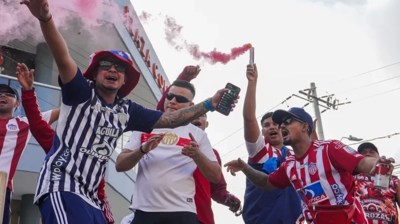 Hinchas de Junior. 