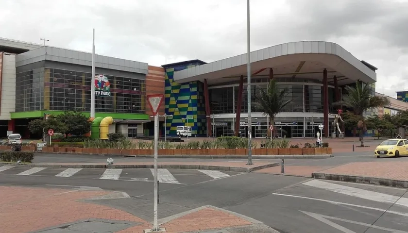 Fachada del Centro Comercial Centro Mayor