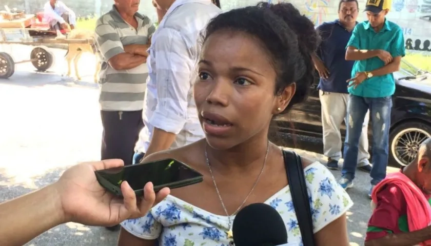 Wendy González Villa, hija de Marina Luz Villa, vendedora de chance asesinada.