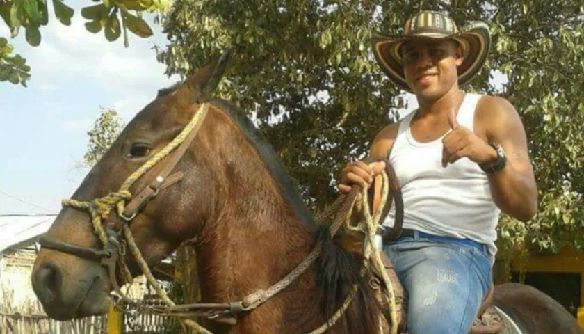 Víctor Alfonso Hernández Villa, uno de los asesinados ayer en trocha de Tubará.